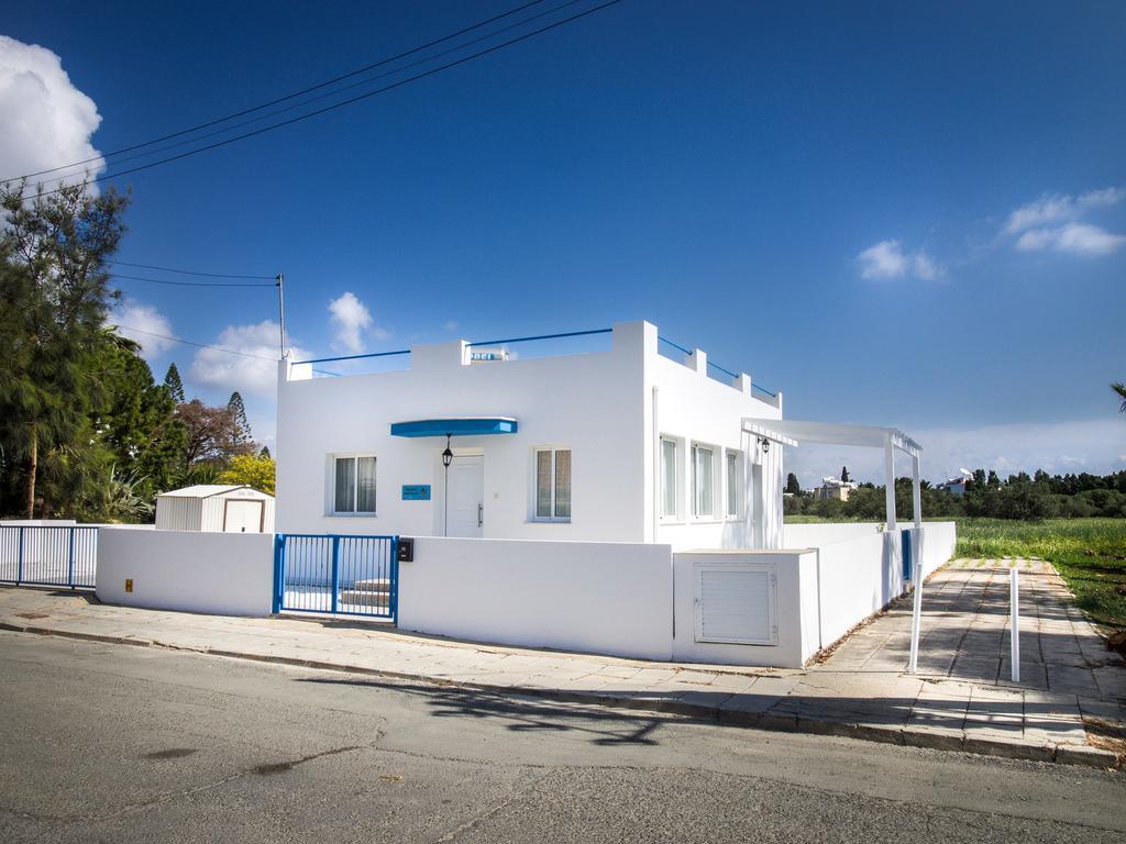 Alcyone Beach House Voroklini Exterior photo